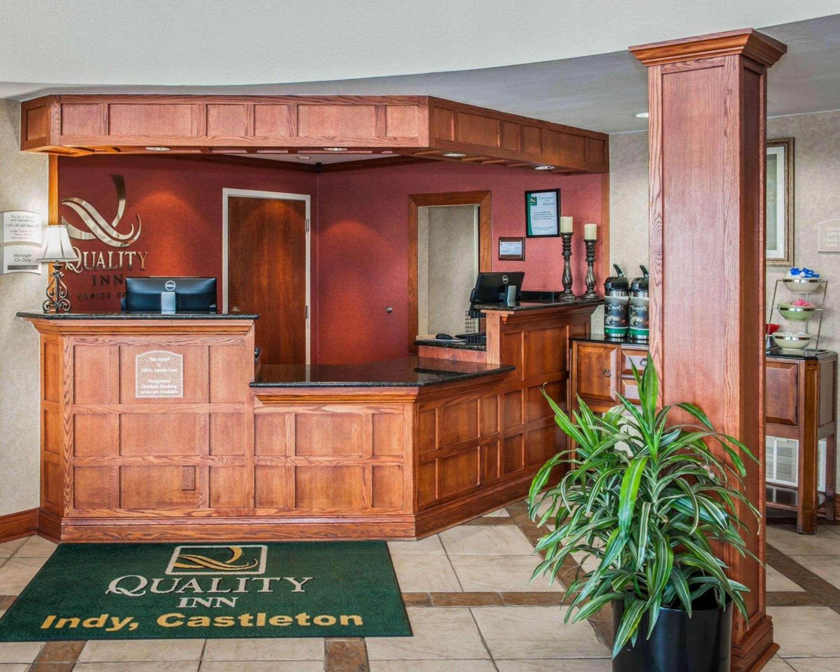 Quality Inn Каслтон Екстер'єр фото