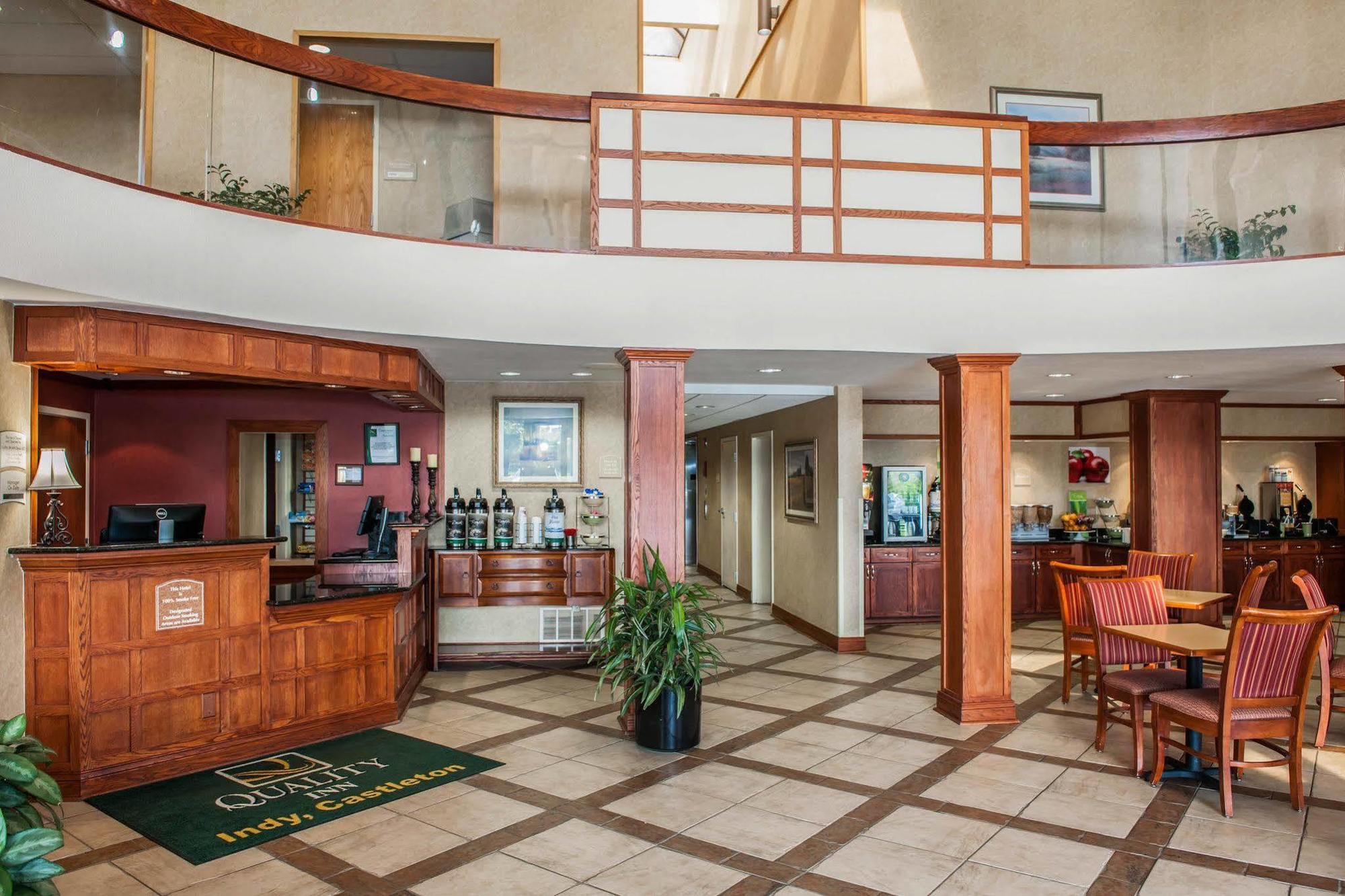 Quality Inn Каслтон Екстер'єр фото